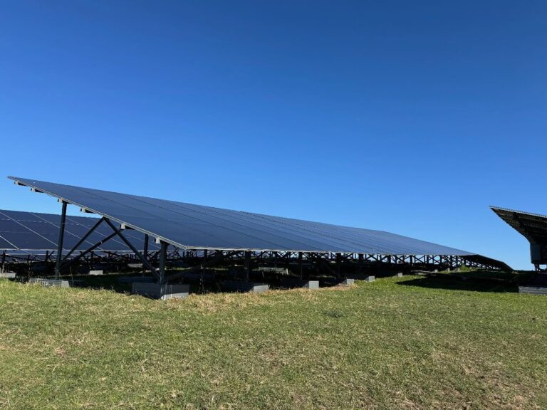 Combien ça rapporte une centrale solaire sur mon terrain ?